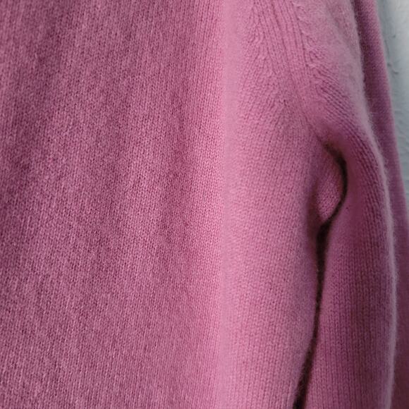 Lord & Taylor Cashmere V-neck Sweater - Picture 6 of 12